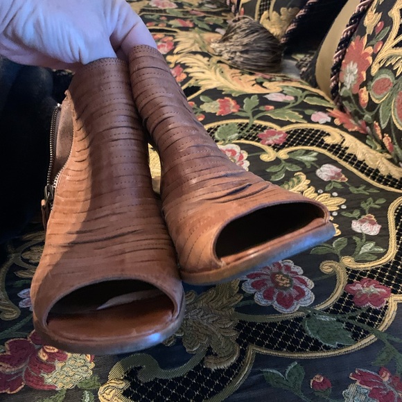 PaulGreen open top bootie - Picture 5 of 5